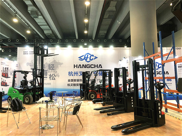 為什么這里人山人海？因為杭叉參加了物流行業(yè)的盛會(huì )！